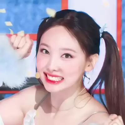 靳高妍